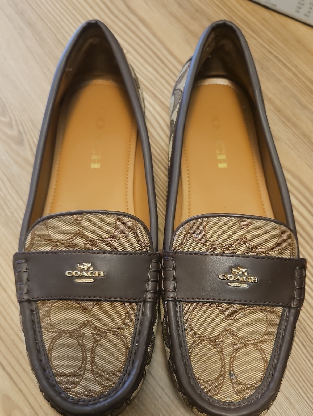 Coach Signature Canvas Loafers with Brown Leather Trim Womens Size 7.5B